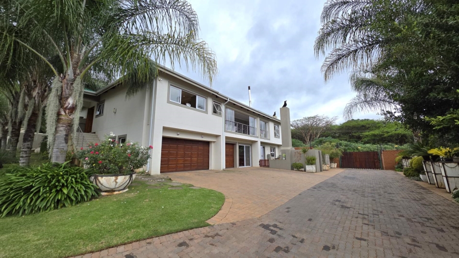 3 Bedroom Property for Sale in Caribbean Beach Club North West